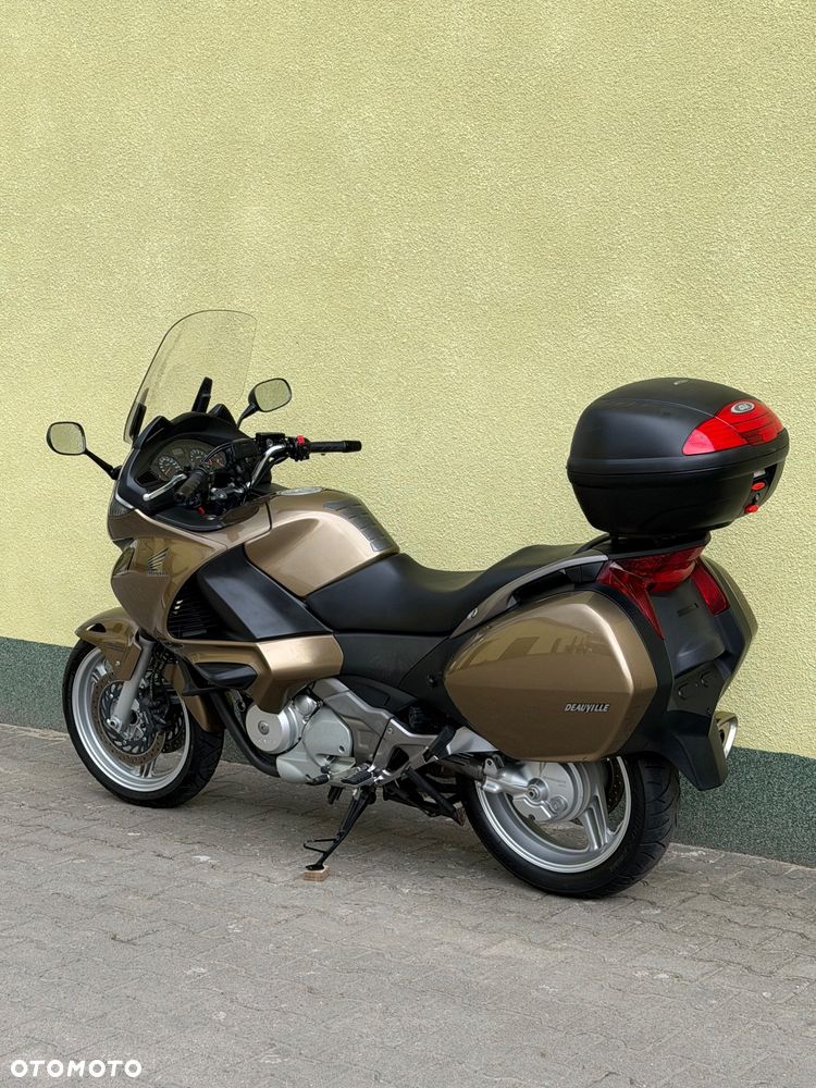 Honda NTV - 20