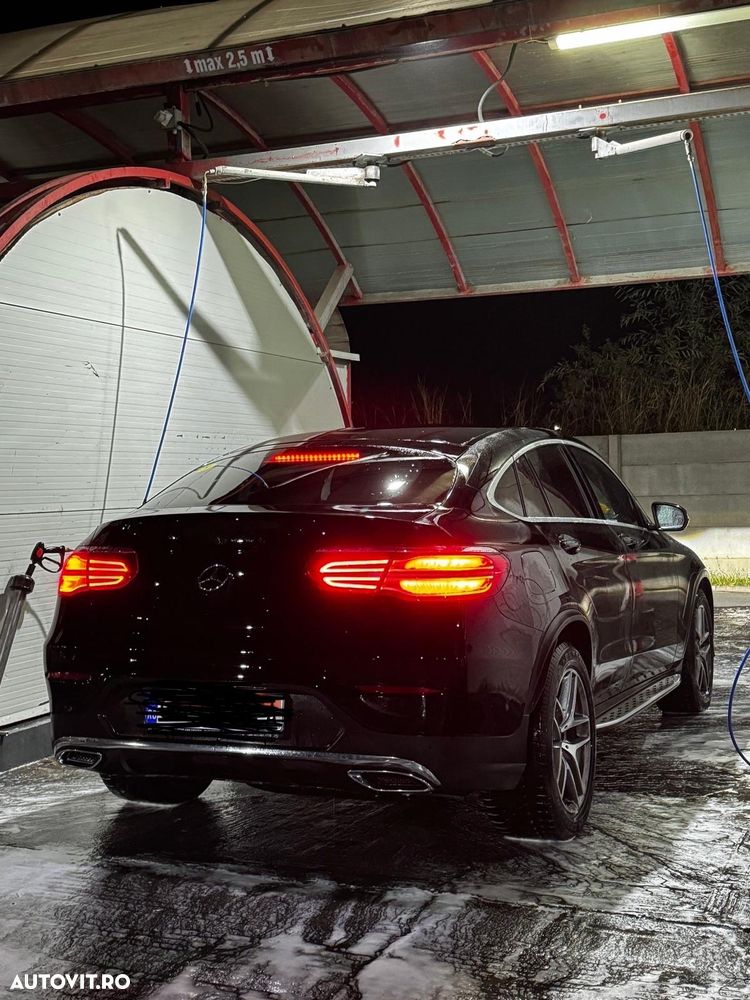 Mercedes-Benz GLC Coupe 220 d 4Matic 9G-TRONIC AMG Line - 1