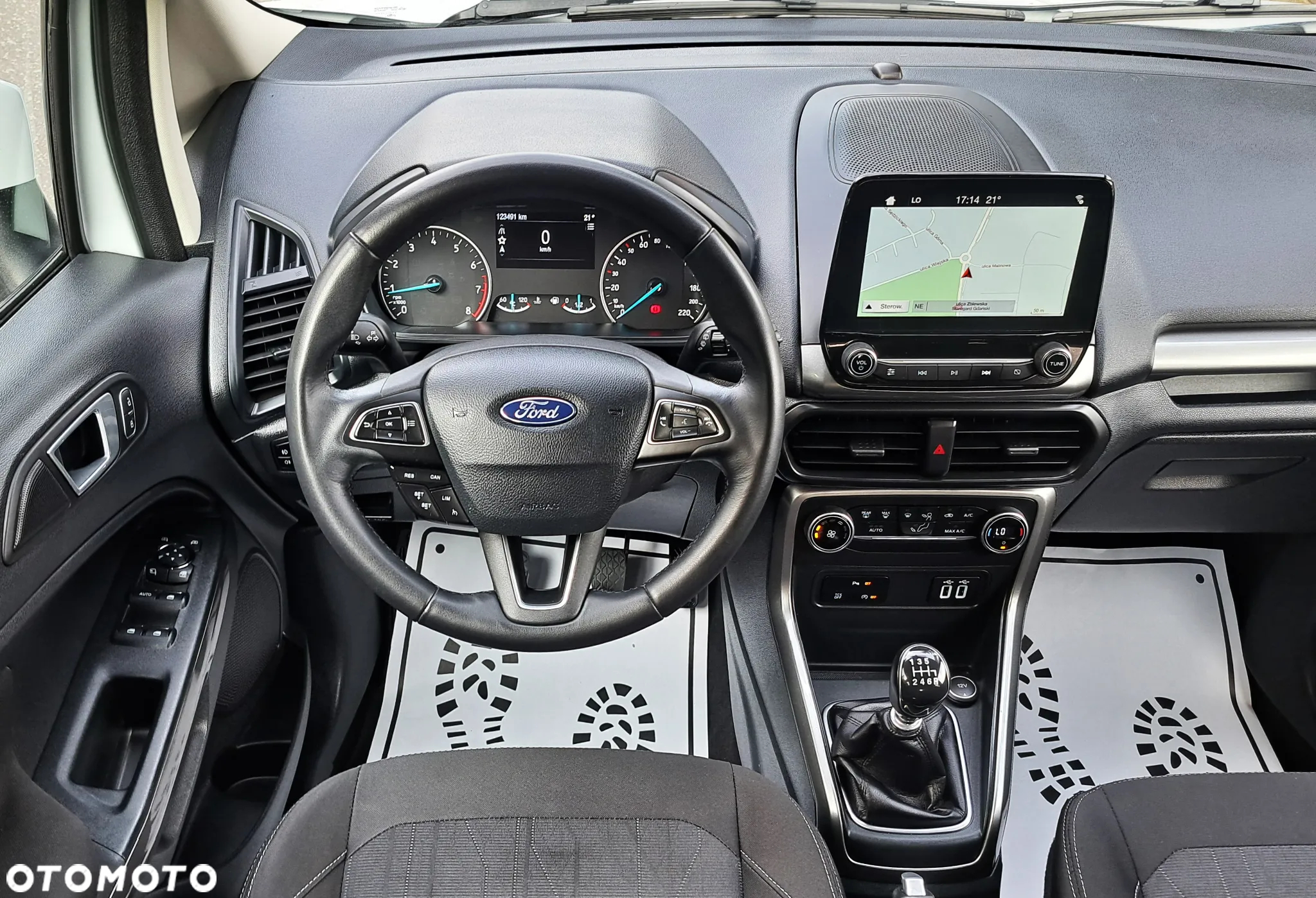 Ford EcoSport 1.0 EcoBoost TITANIUM - 34