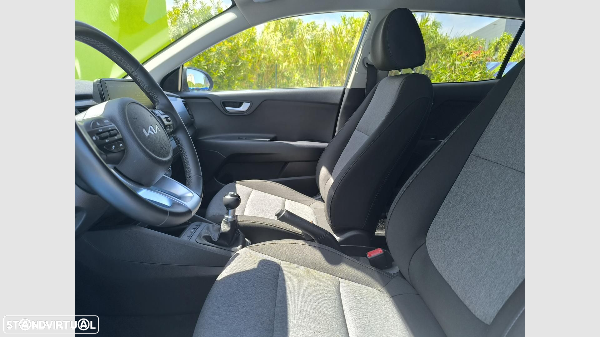 Kia Stonic 1.2 Dynamic - 6
