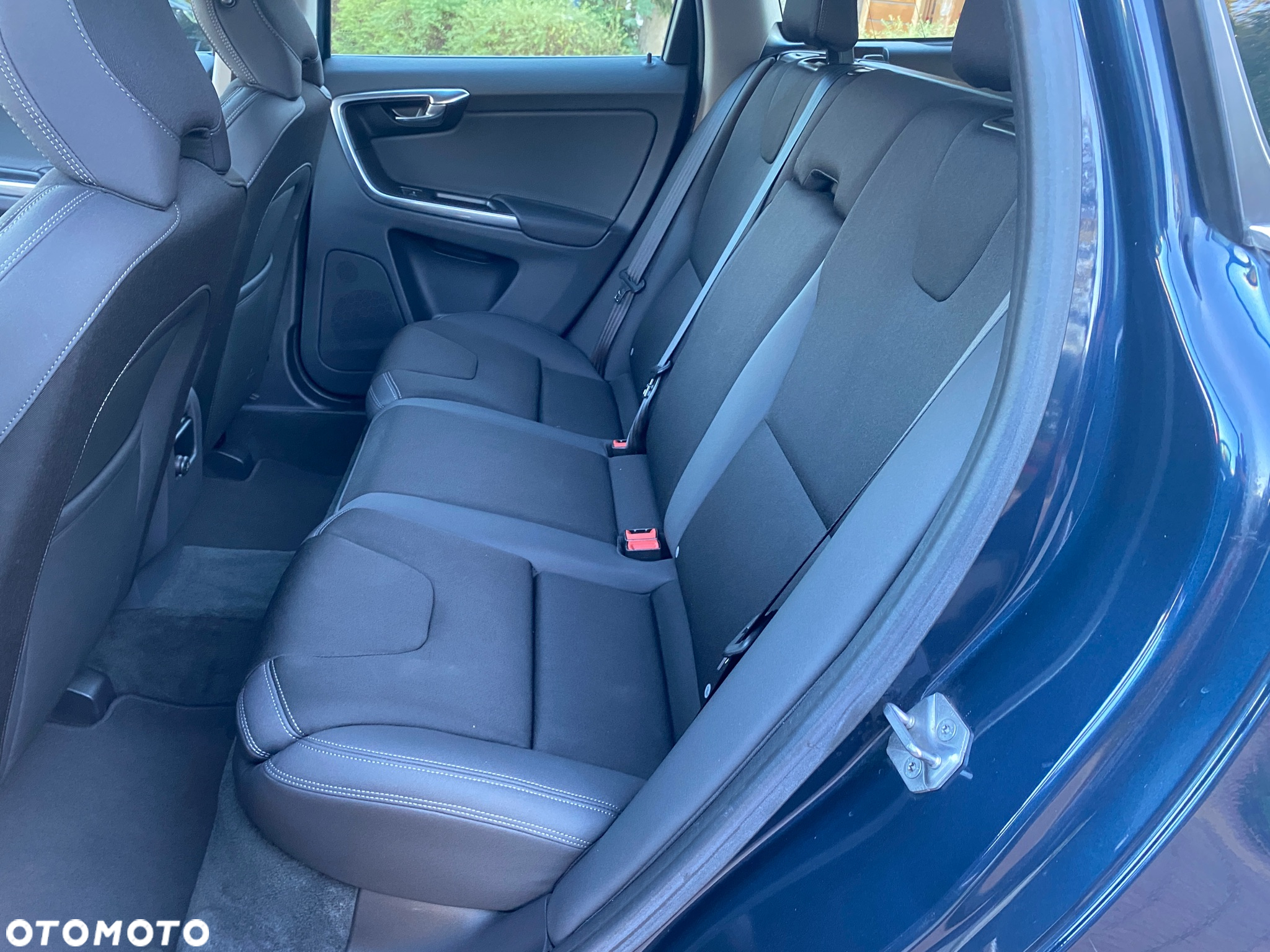 Volvo XC 60 D4 Geartronic Momentum - 23