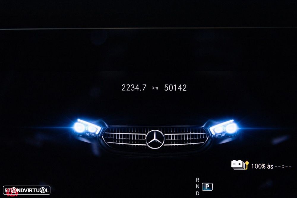 Mercedes-Benz E 300 e AMG Line - 27