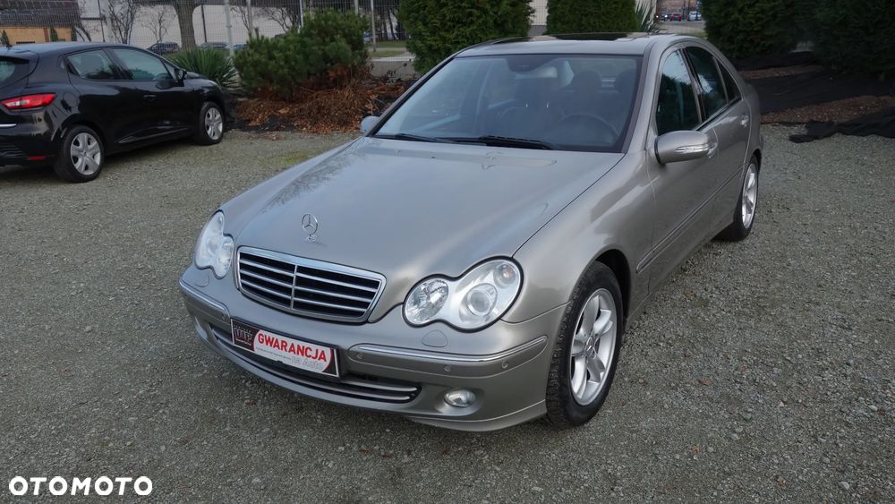 Mercedes-Benz Klasa C 240 Avantgarde 4-Matic