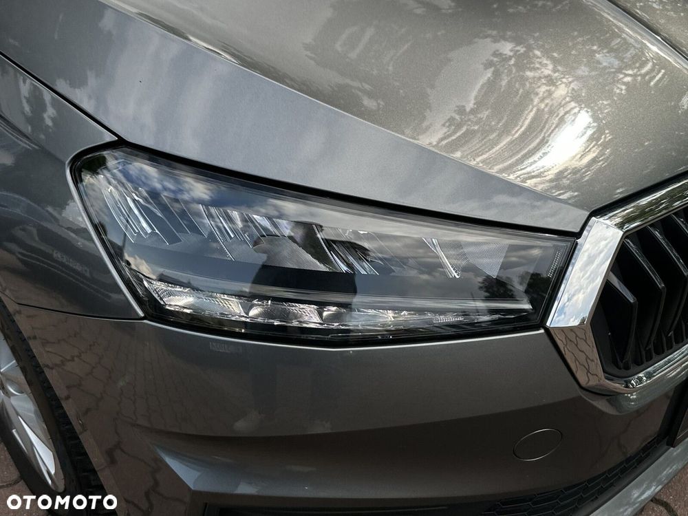 Skoda Fabia 1.0 TSI Ambition DSG - 35