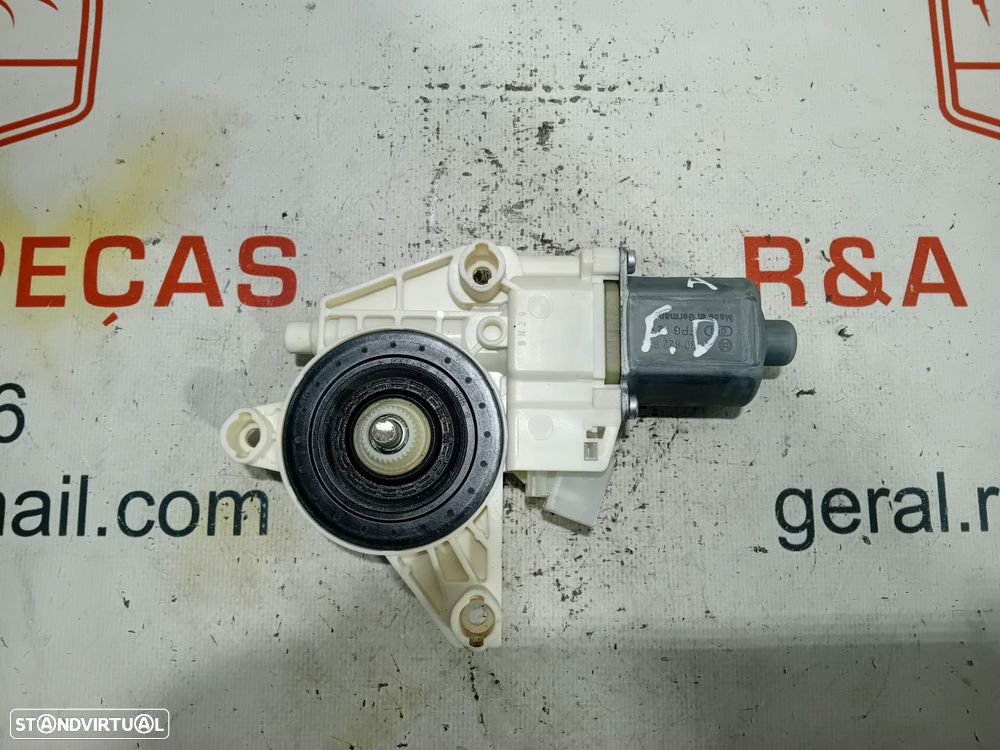 Motor de Elevador Vidro Porta Frente Direito Mercedes Class A W176 0130822691 Original
