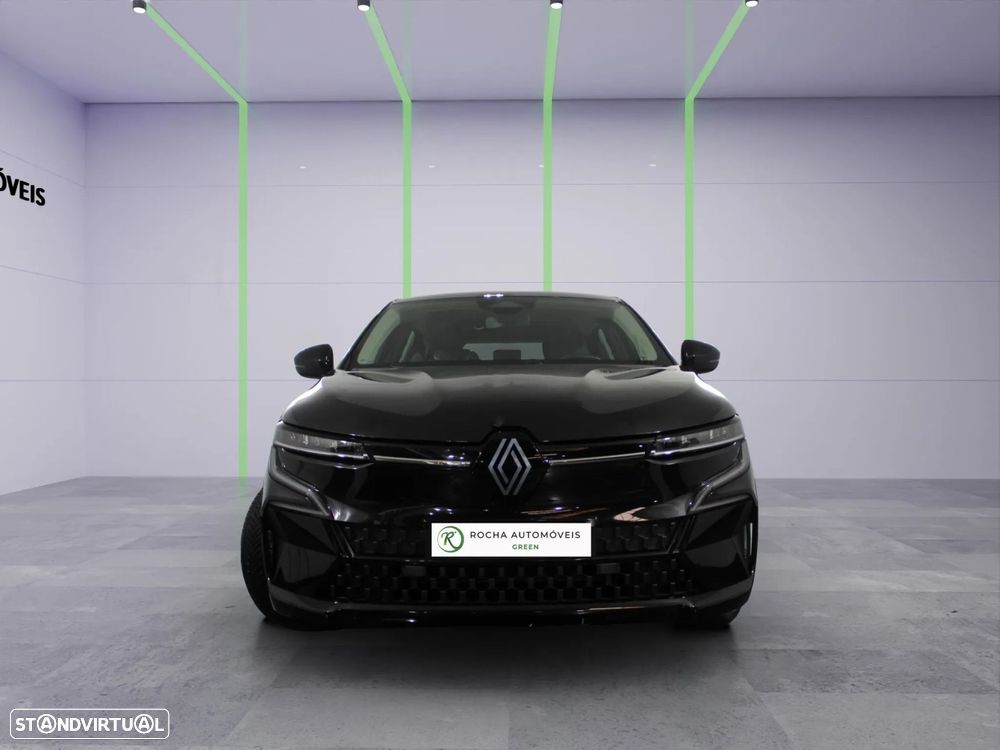 Renault Mégane E-Tech - 3