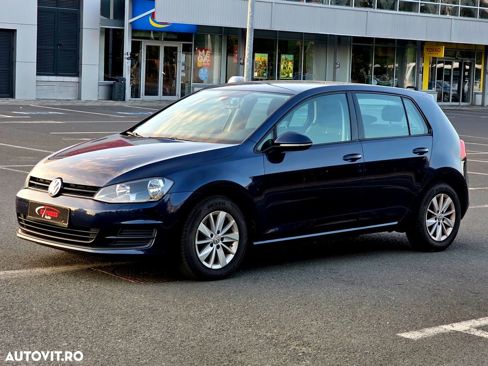 Volkswagen Golf 1.2 TSI BMT Comfortline - 1
