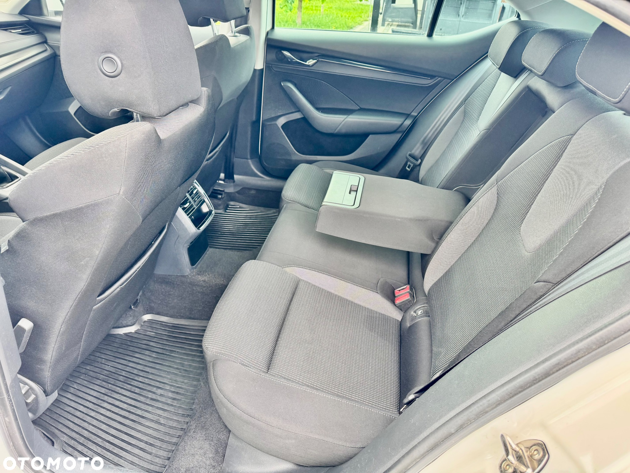 Skoda Octavia 1.5 TSI ACT Style - 11