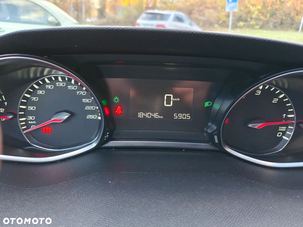 Peugeot 308 2.0 HDi Active - 24