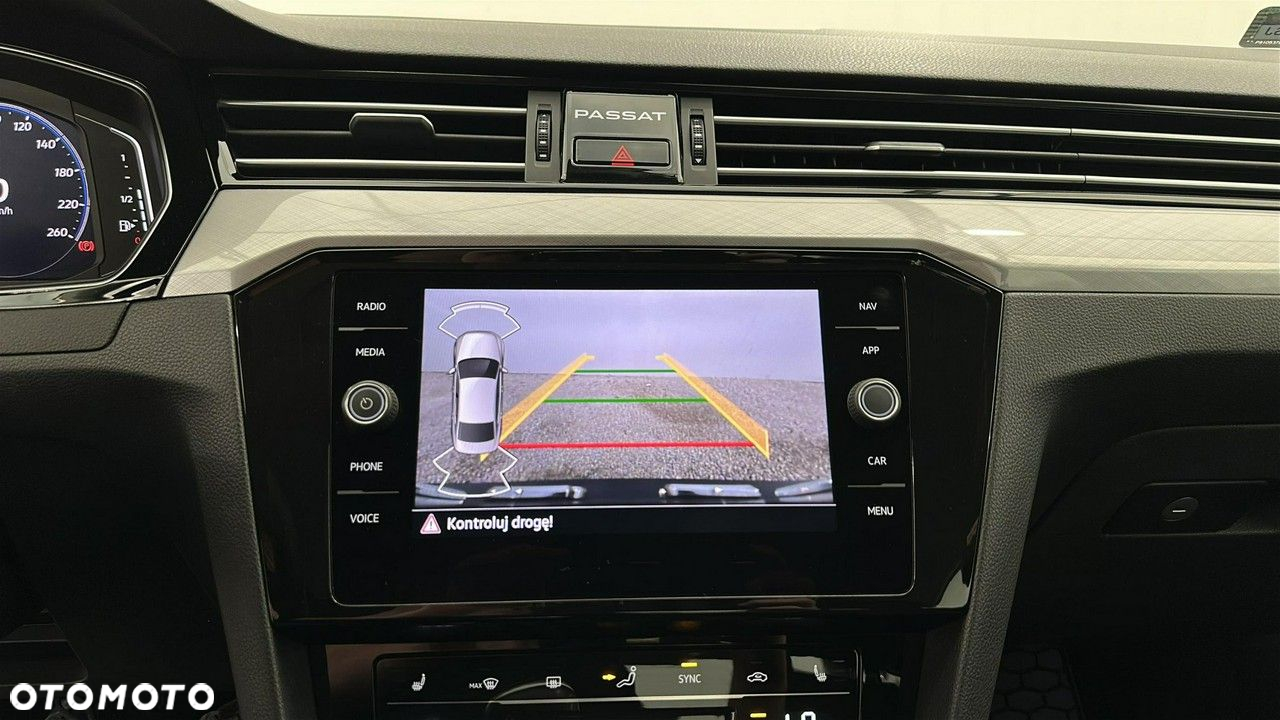 Volkswagen Passat 1.5 TSI EVO Business - 20