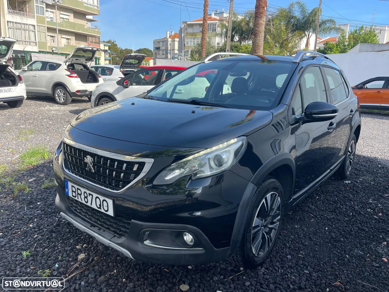 Peugeot 2008 1.2 PureTech Allure - 1