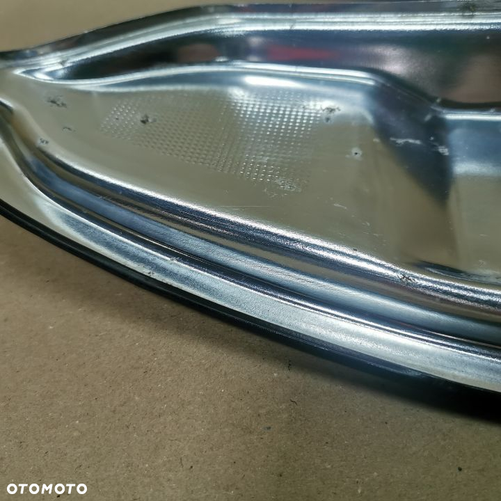 BMW E24 635CSI OSŁONA SŁUBKA B CHROMOWANA LEWA/PRAWA NR. 51131843867 OEM - 2