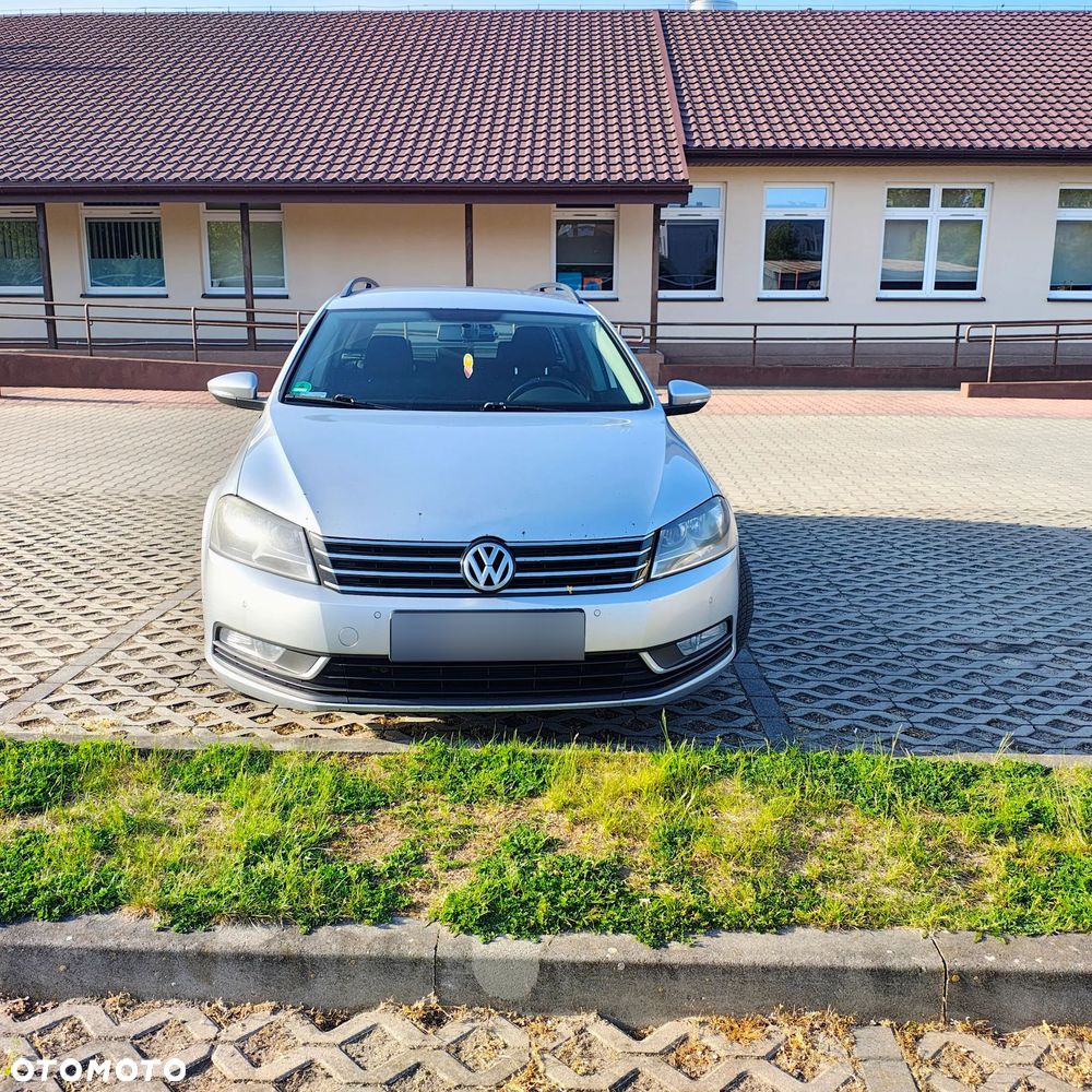 Volkswagen Passat 1.6 TDI Trendline - 3