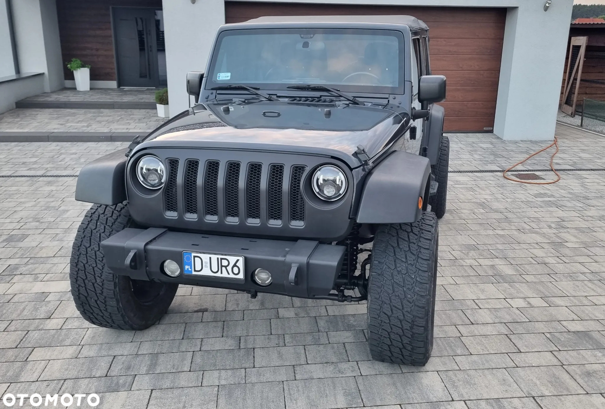 Jeep Wrangler - 7