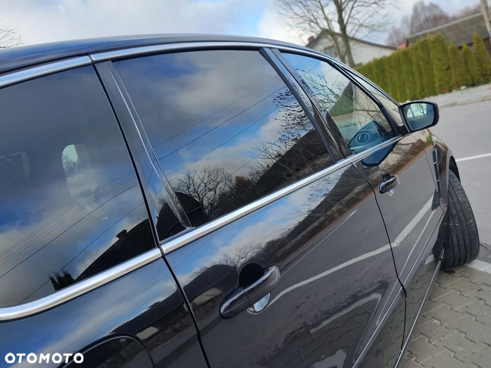 Ford S-Max 2.0 TDCi DPF Titanium - 13