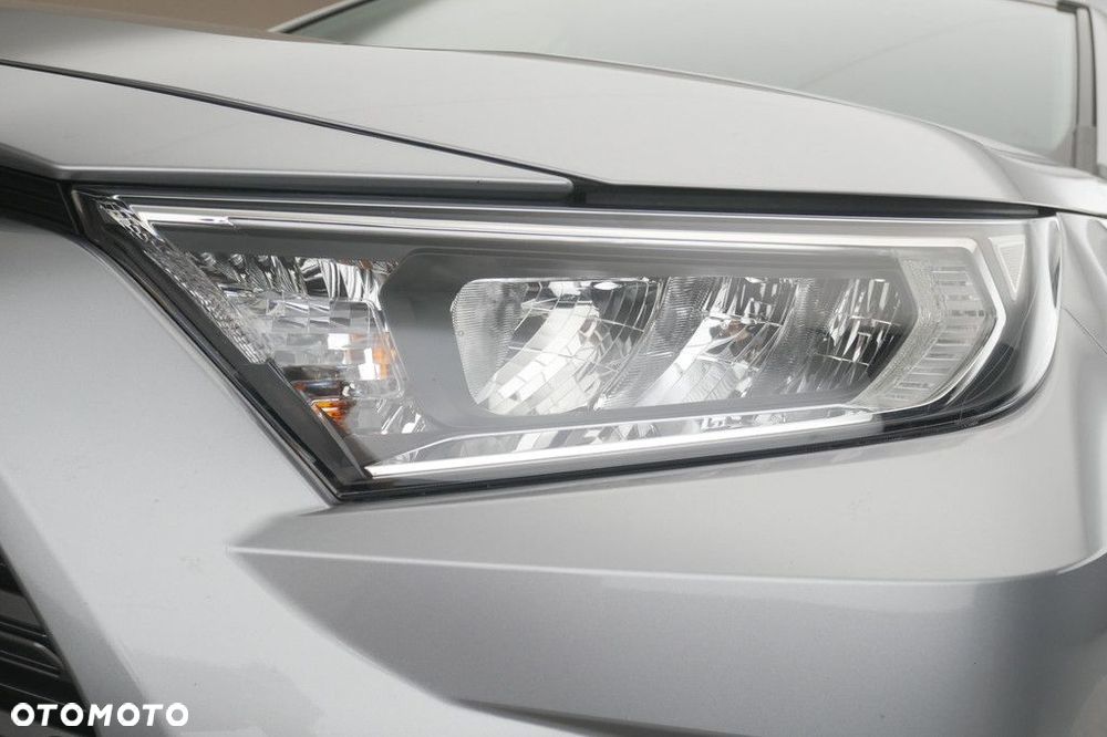 Toyota RAV4 - 13