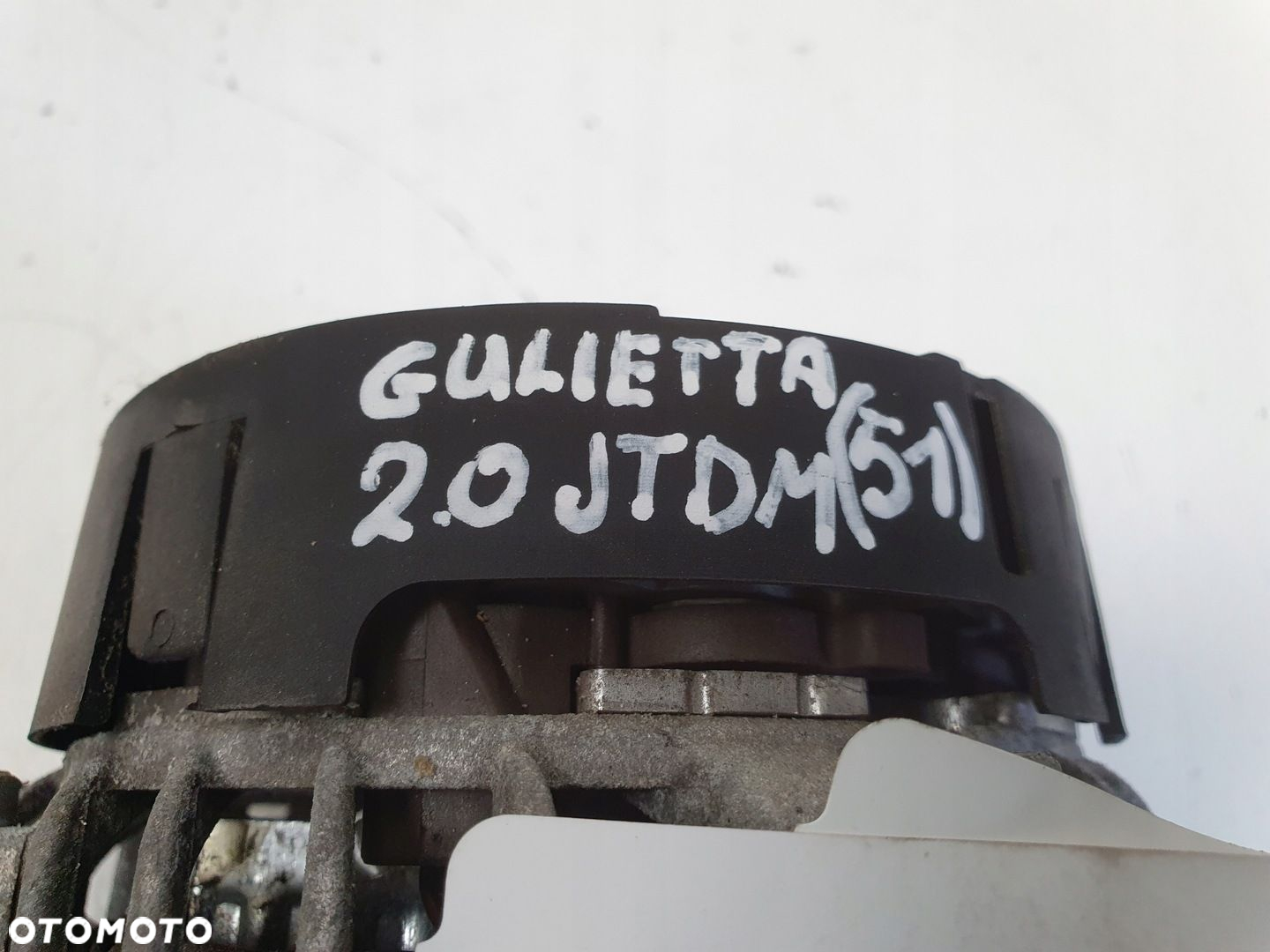 Alfa Romeo Giulietta 2.0 JTDM ALTERNATOR 51884351 denso 120A - 8