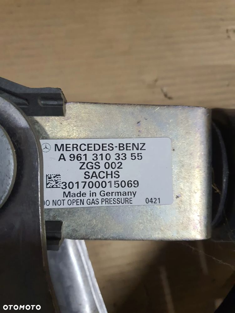 Zawieszenie kabiny tylne Mercedes Actros MP4 A9603176295, A9613103355, A9603101569 - 6