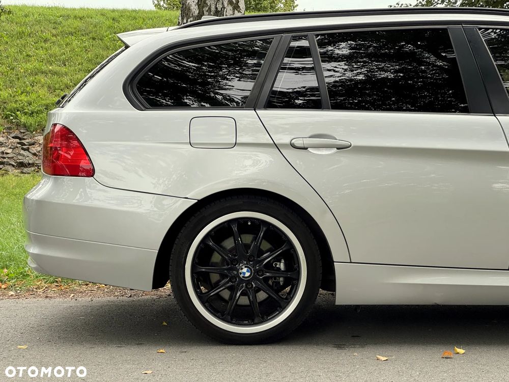 BMW Seria 3 318d - 10