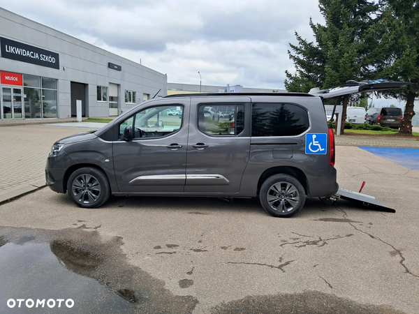 Toyota Proace City Verso 1.5 D-4D Family