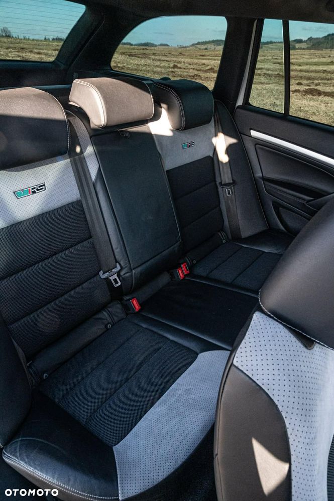 Skoda Octavia 2.0 TSI RS - 10