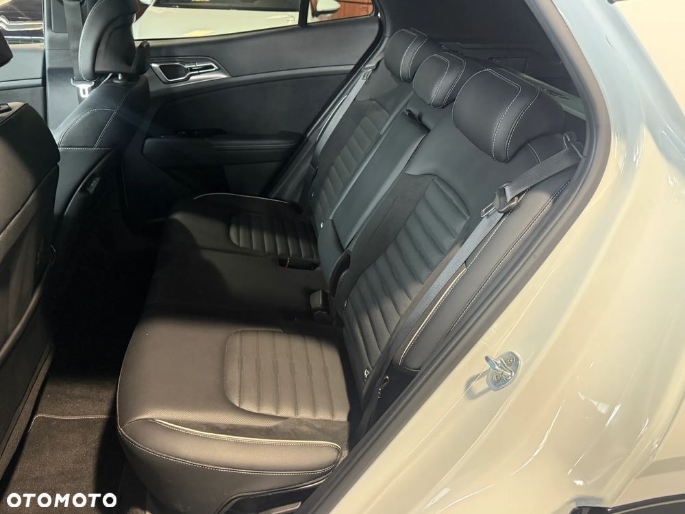 Kia Sportage 1.6 CRDI GT Line 4WD DCT - 11