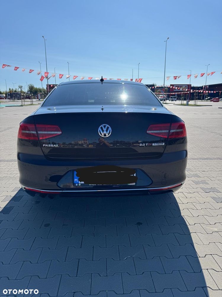 Volkswagen Passat 2.0 TDI BMT Highline DSG - 11