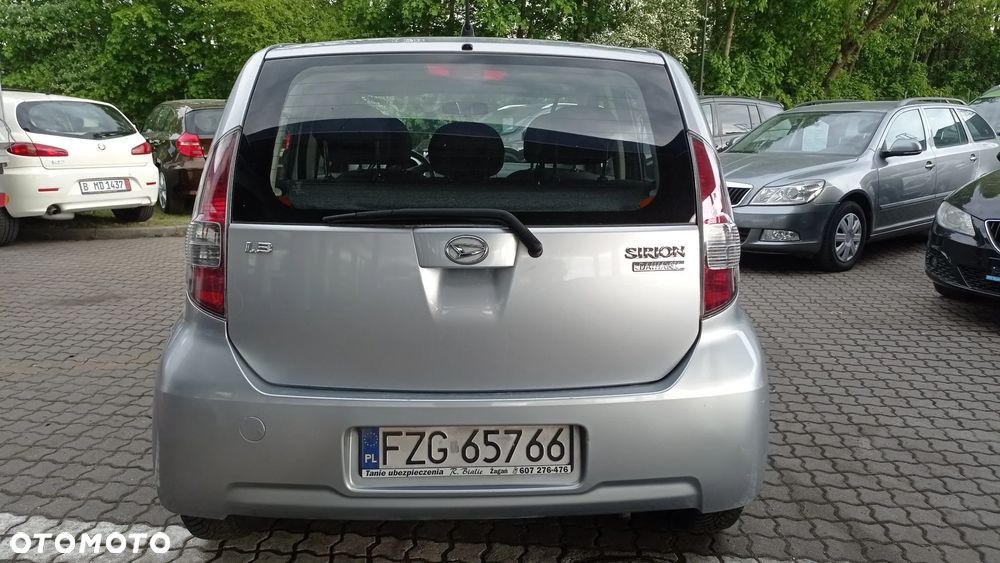 Daihatsu Sirion 1.3 - 15
