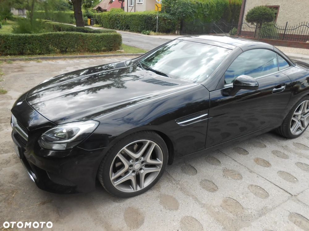 Mercedes-Benz SLC - 10