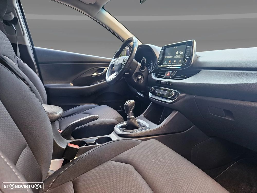 Hyundai i30 SW 1.6 CRDi Style - 33