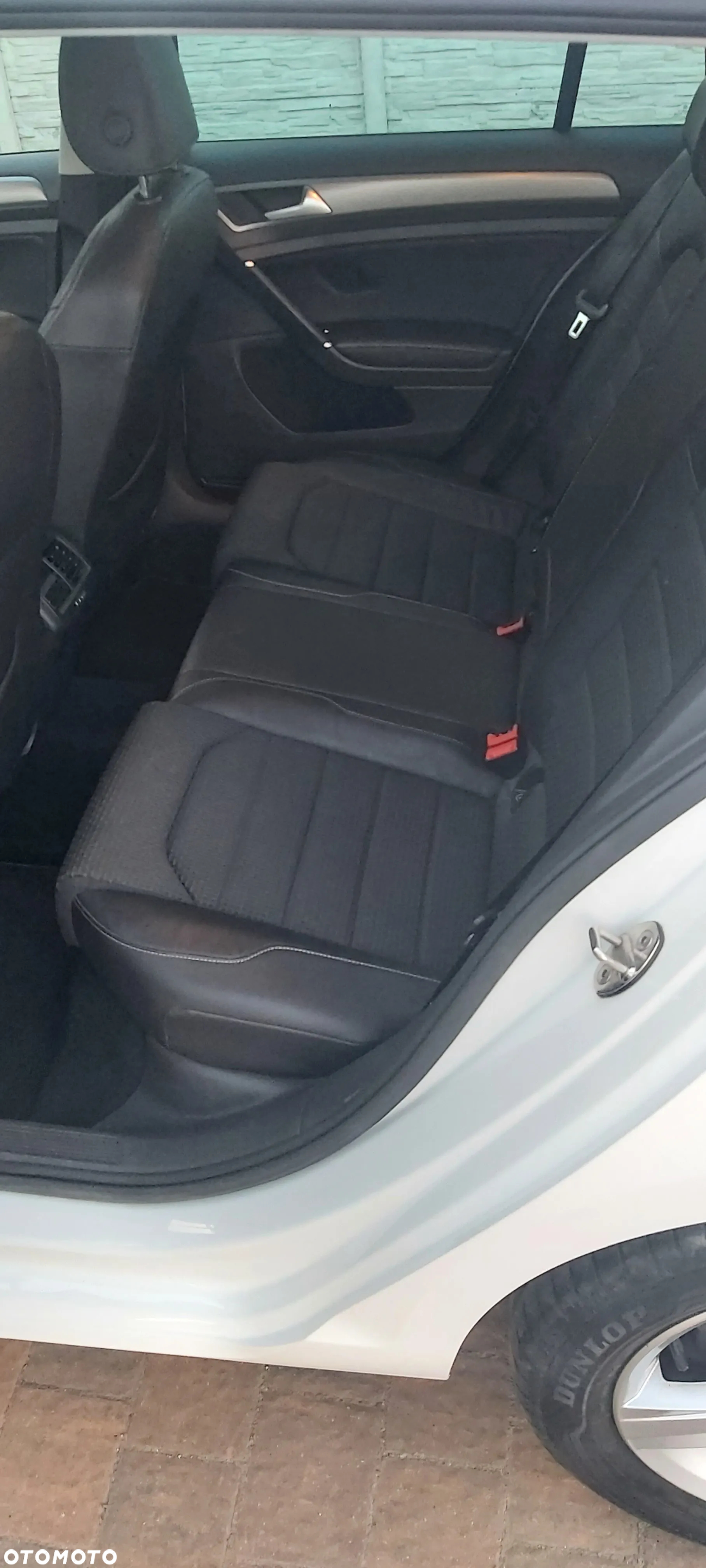 Volkswagen Golf 2.0 BlueTDI DSG Comfortline - 16