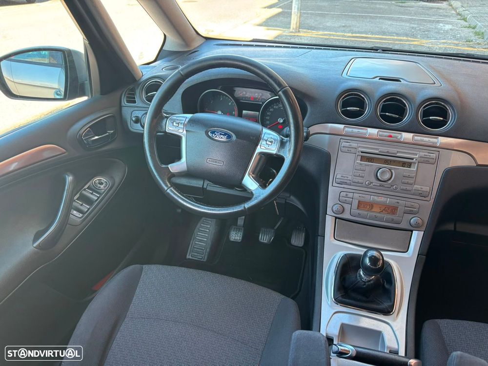 Ford Galaxy 1.8 TDCi Trend - 34