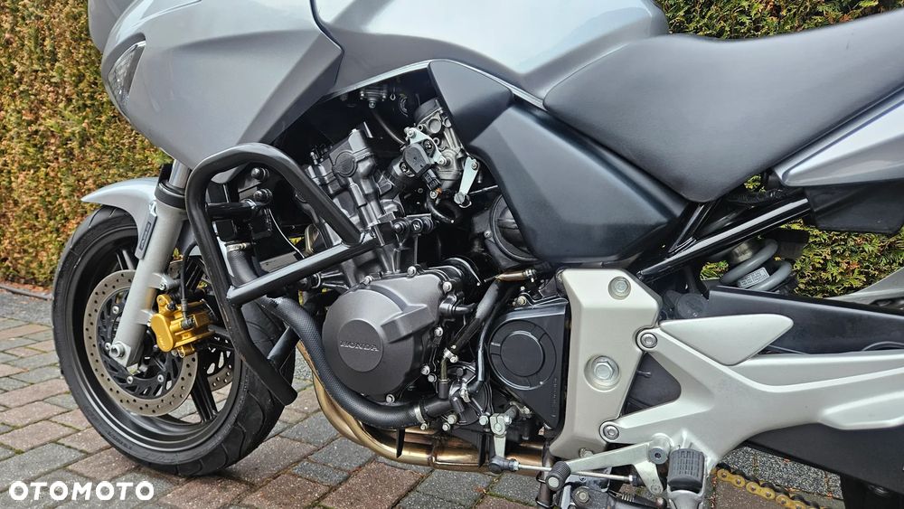Honda CBF - 16