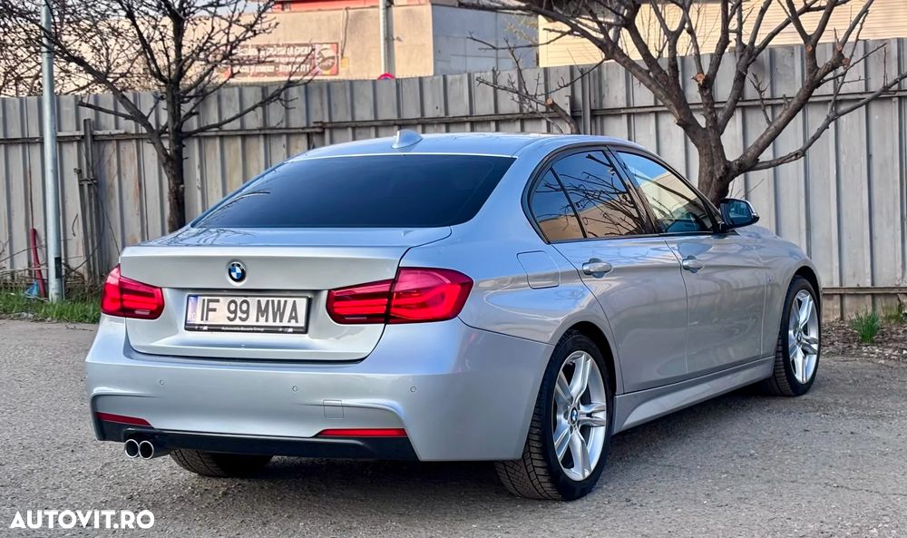 BMW Seria 3 320i Aut. M Sport - 12