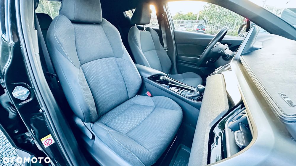 Toyota C-HR 1.8 Hybrid GPF Selection - 30