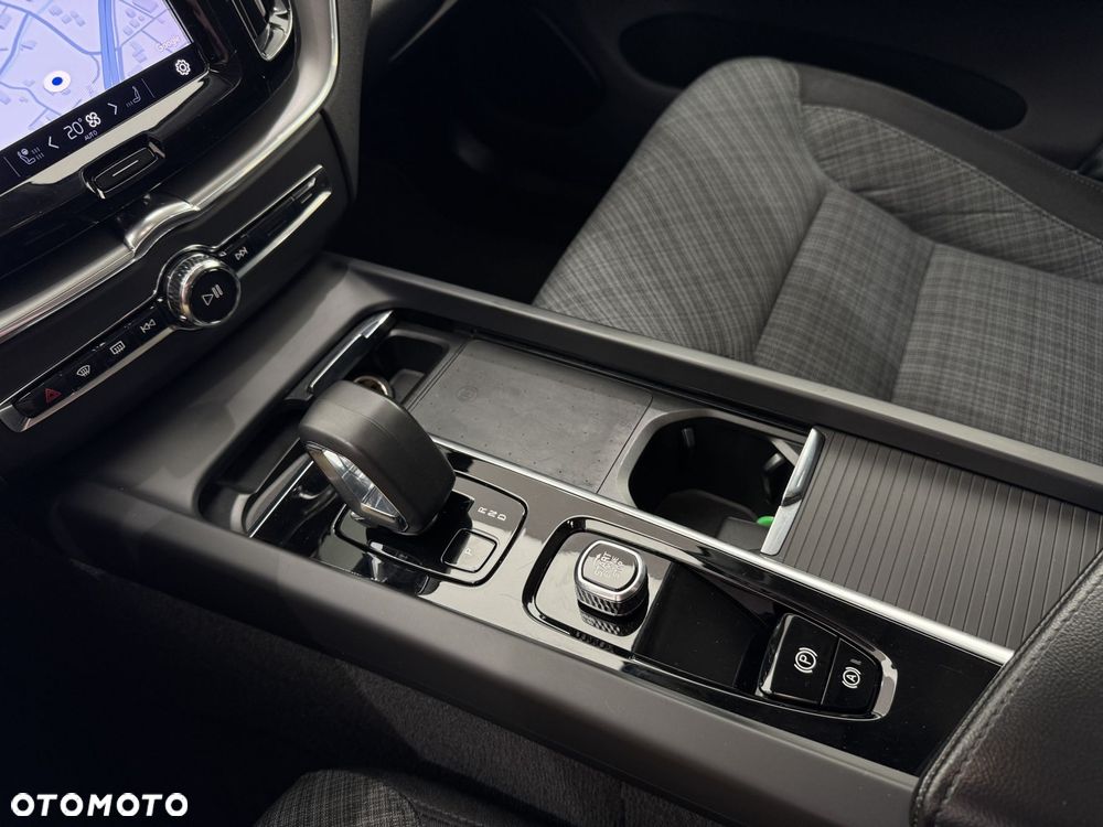 Volvo XC 60 - 26