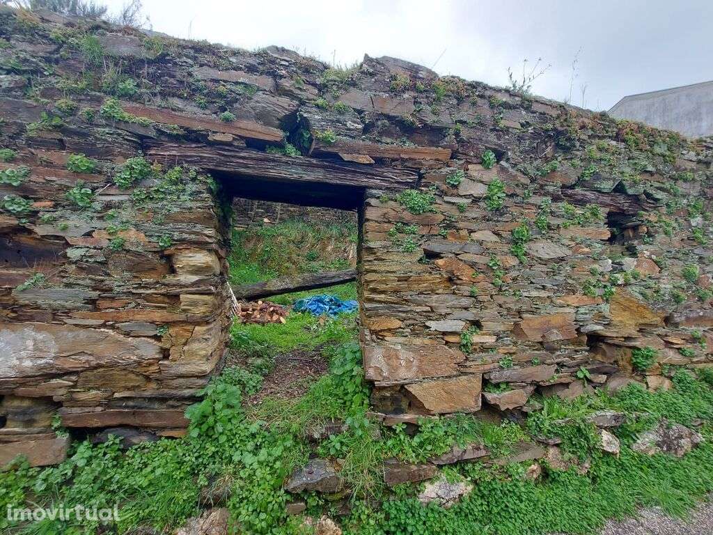 Venda Moradia - Grande imagem: 3/9