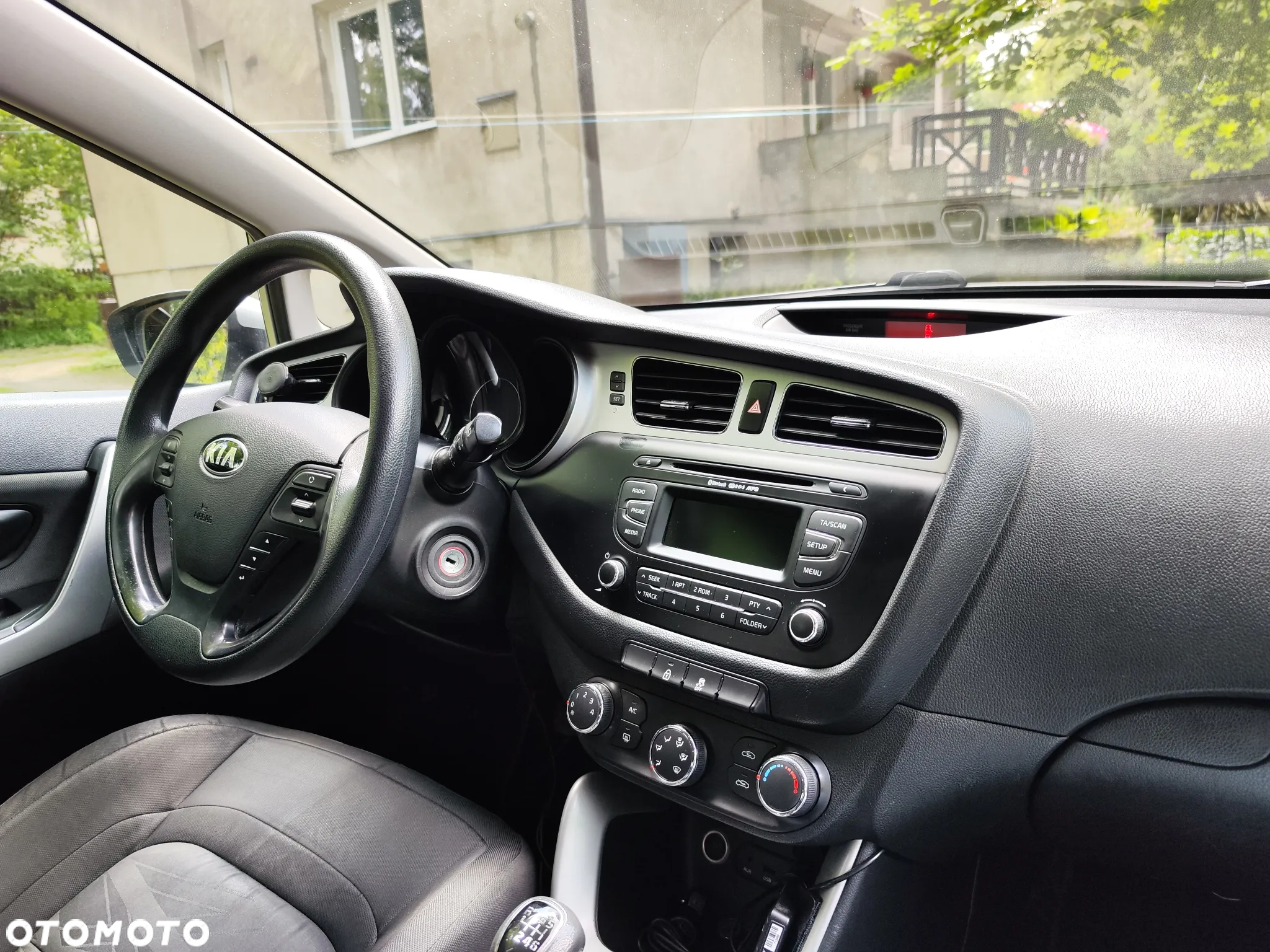 Kia Ceed Cee'd 1.4 CRDi M - 9