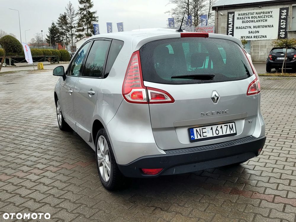 Renault Scenic TCe 130 Luxe - 16