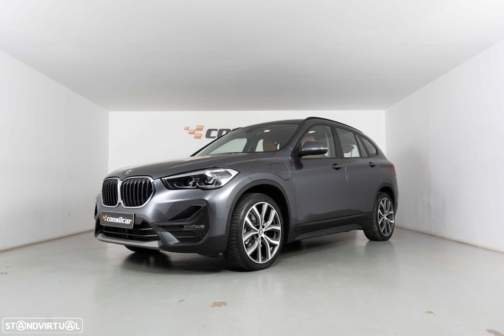 BMW X1 25 e xDrive Corporate Edition - 7