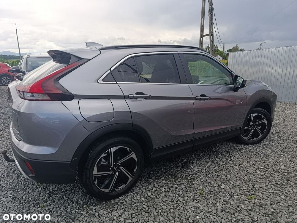Mitsubishi Eclipse Cross - 7