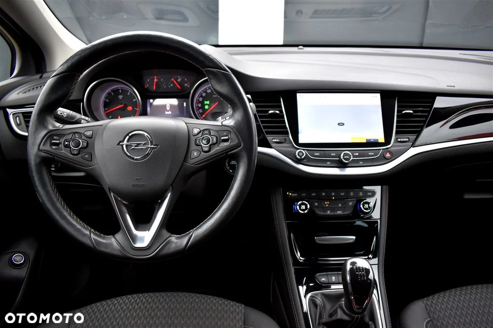 Opel Astra 1.4 Turbo Start/Stop Innovation - 28