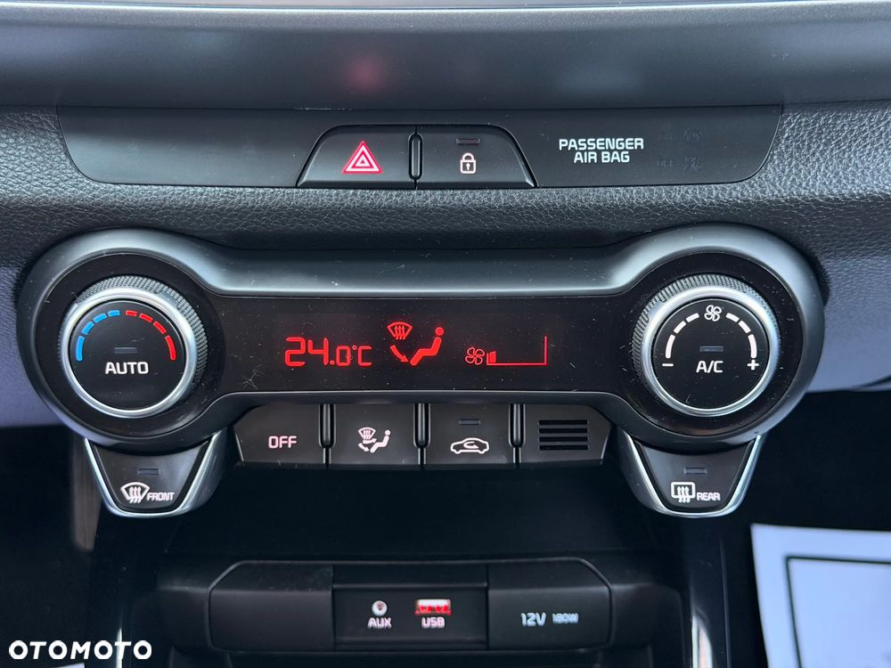Kia Stonic - 10