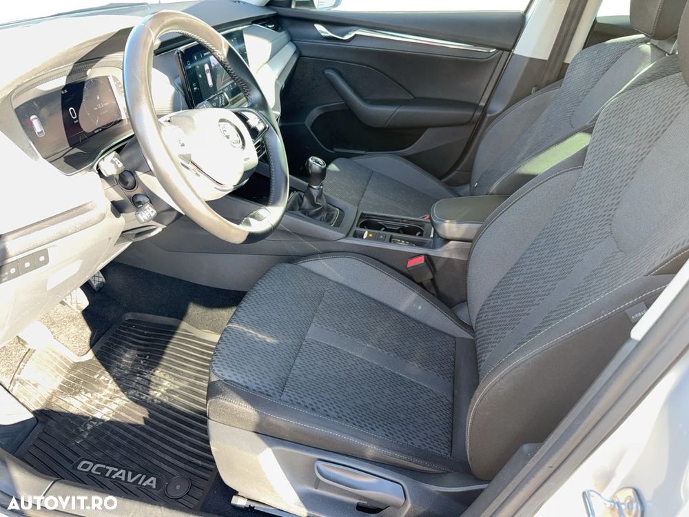 Skoda Octavia 2.0 TDI Style - 11