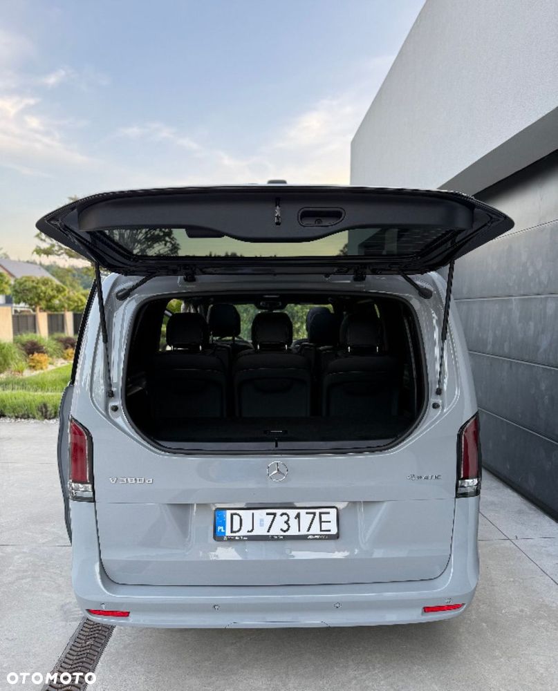 Mercedes-Benz Klasa V - 27