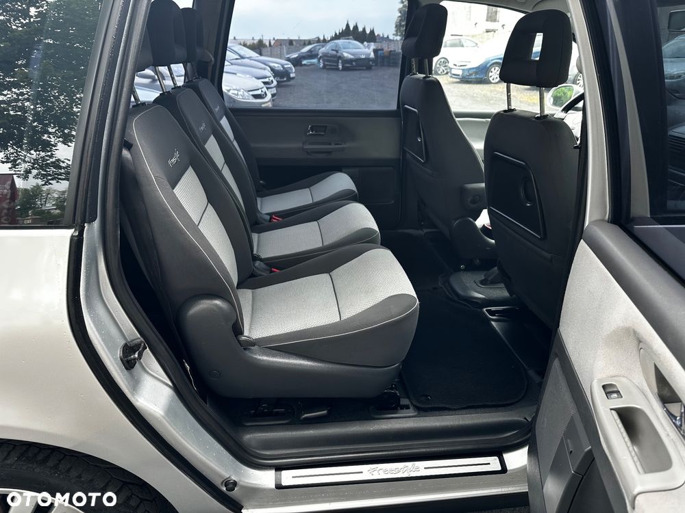Volkswagen Sharan 1.8 5V Turbo Freestyle - 18