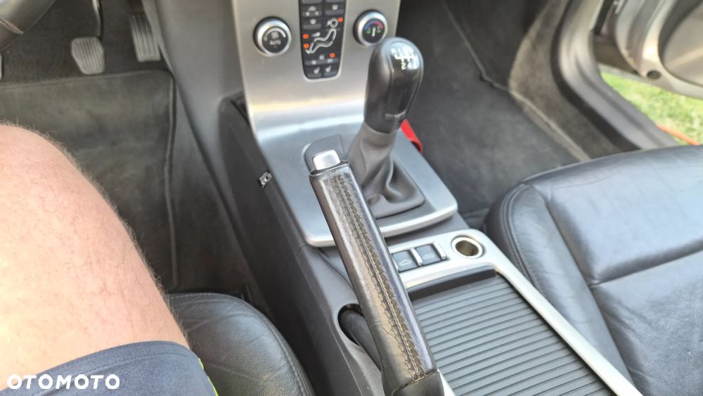 Volvo C70 2.0D Summum - 17