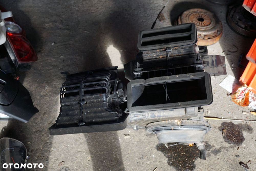 NAGRZEWNICA DOBLO II LIFT 7354986560E FIAT 2014-2022 - 2