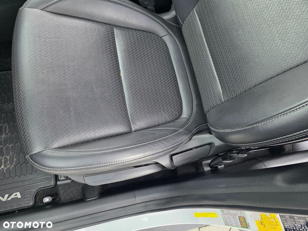 Hyundai Kona - 21