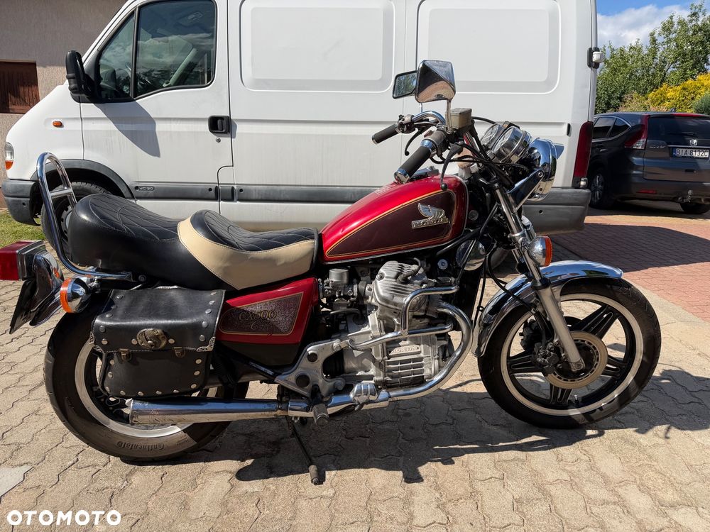Honda CX - 7